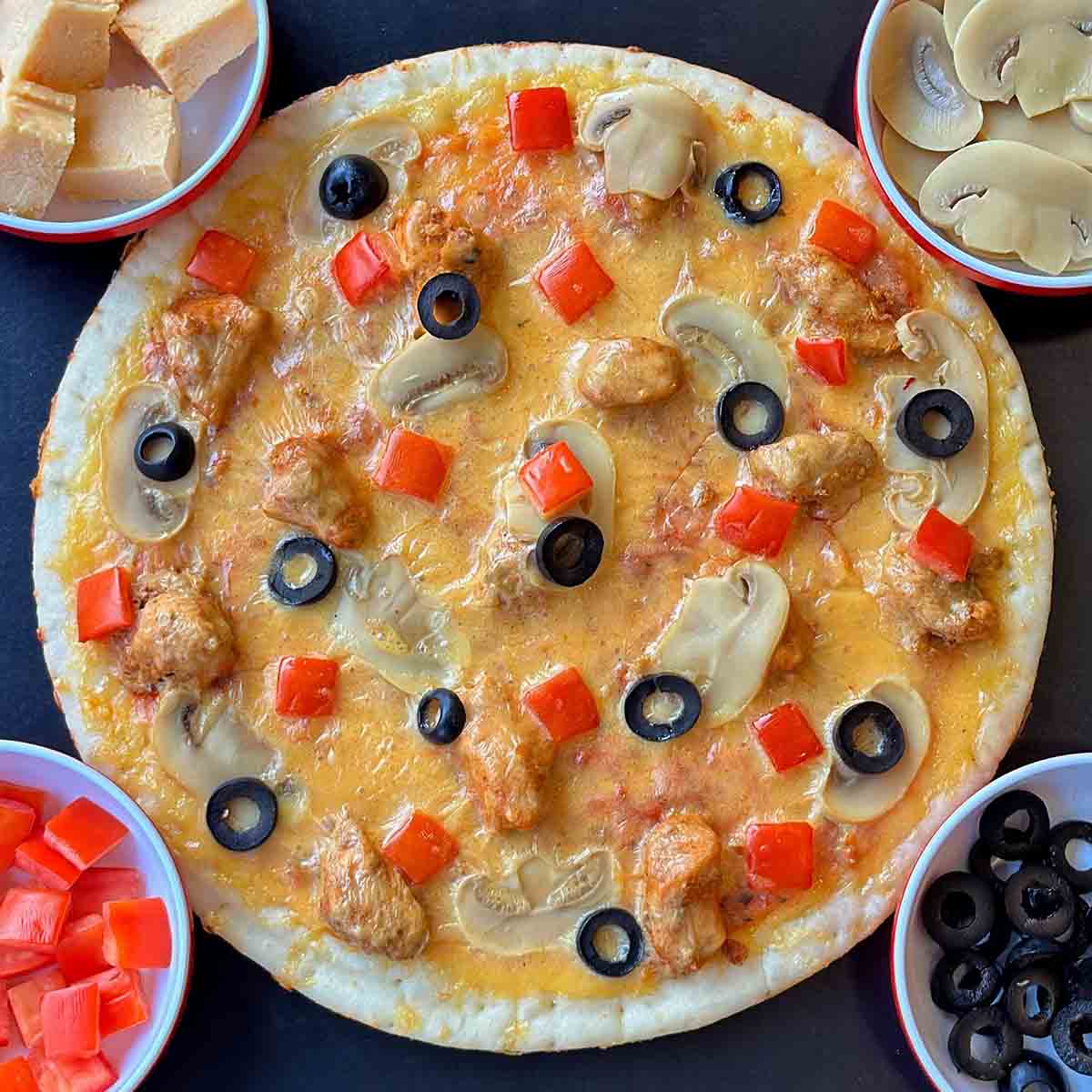 Cheddar Cream Pizza